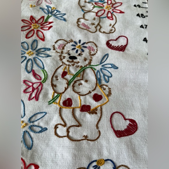 Handstitched embroidered cloth height, measurement decoration bear design - Picture 8 of 10